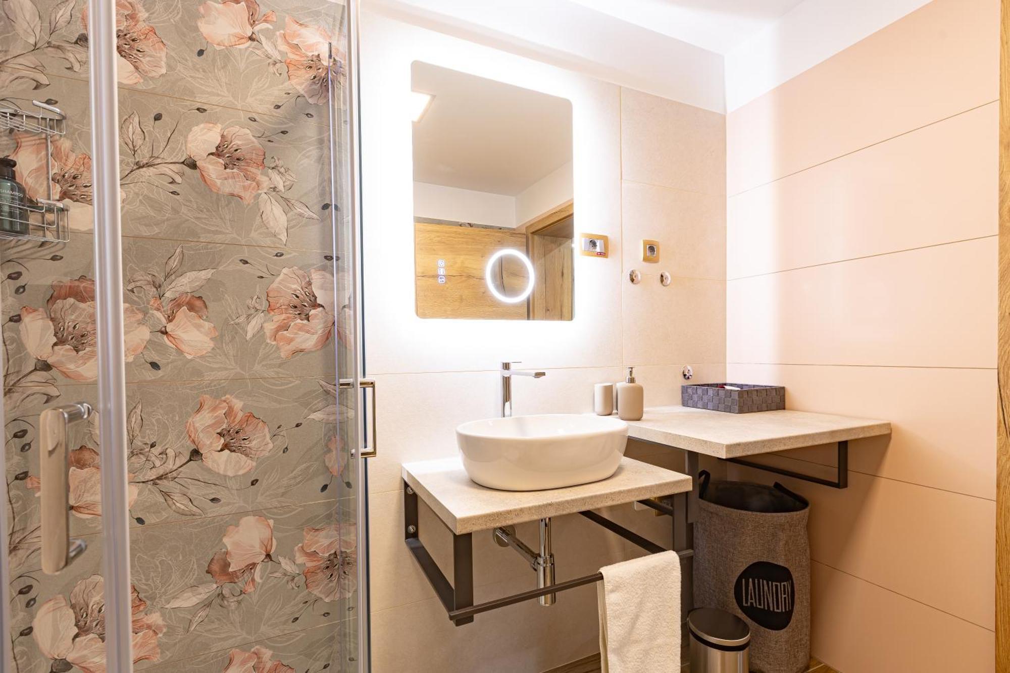 Adriatic Bay Apartments Portorož Extérieur photo
